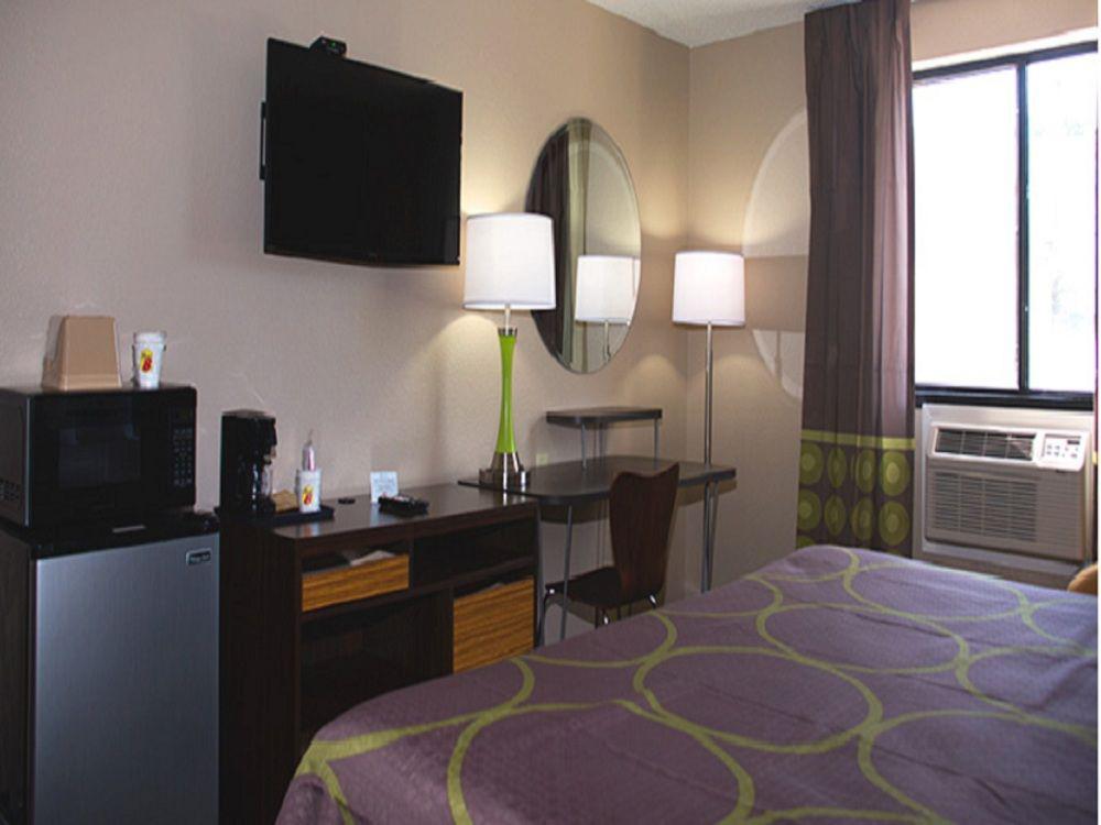 Super 8 By Wyndham Airport 2* Columbus
